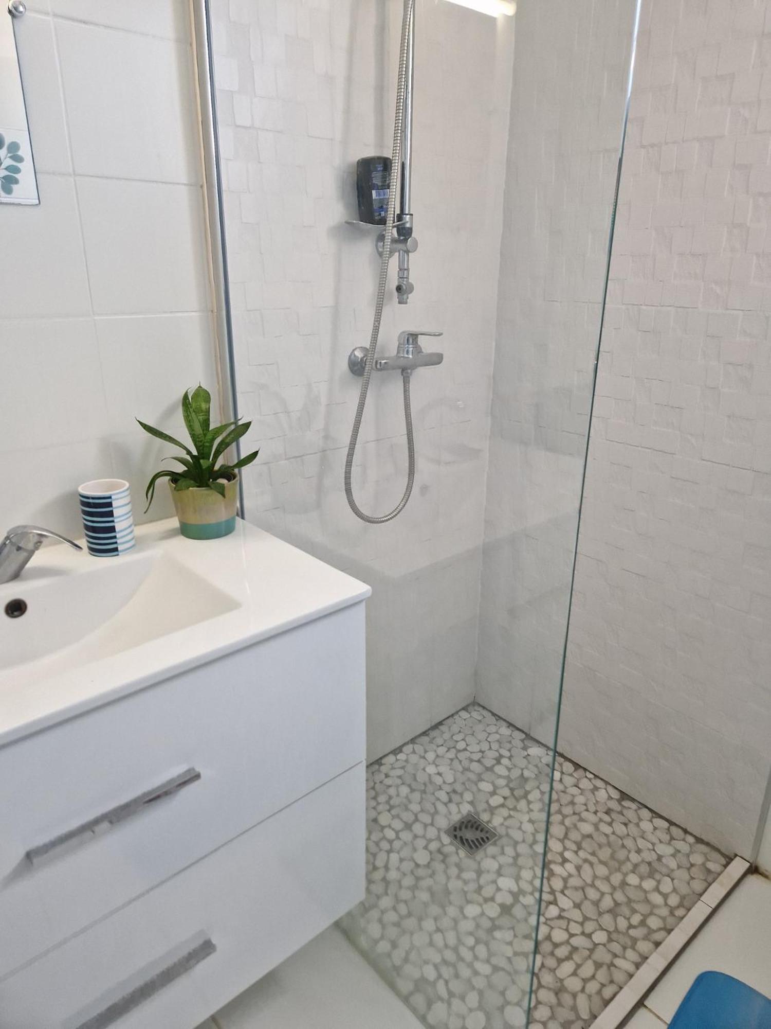 Les Villas Du Bambou - Appartement Azul De 1 A 3 Pers Le Gosier  Exteriér fotografie